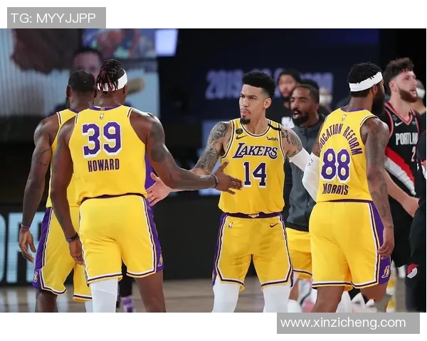 波特兰与芝华士的精彩对决揭示篮球战术与团队合作的完美结合