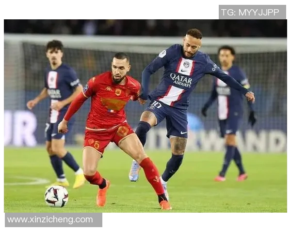 里尔主场迎战瓦朗谢纳争夺法甲积分榜重要位置的焦点之战