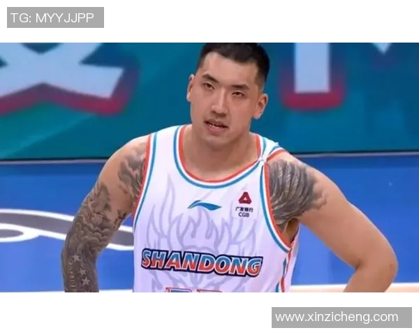 陶汉林：从篮球新星到国家队核心的成长之路与奋斗历程