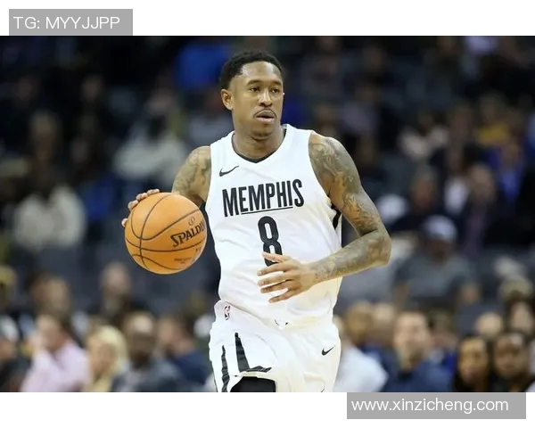 马尚布鲁克斯的篮球之路与职业生涯的辉煌成就分析 马尚布鲁克斯的篮球之路与职业生涯的辉煌成就分析