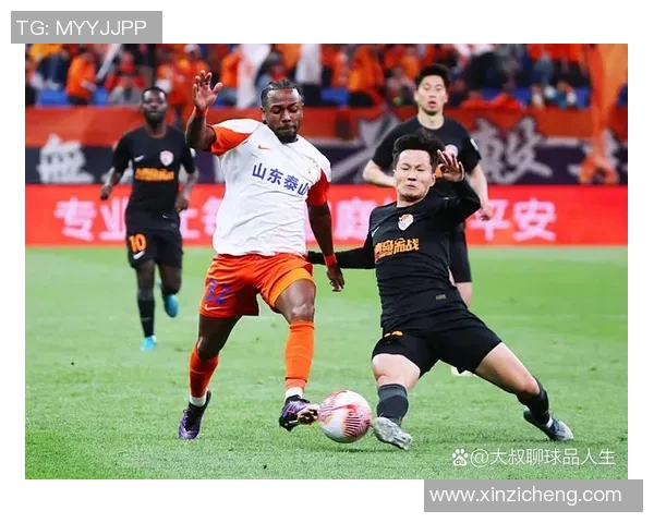 丁彦雨航在对阵北京的比赛中展现出色表现引发球迷热议 丁彦雨航在对阵北京的比赛中展现出色表现引发球迷热议