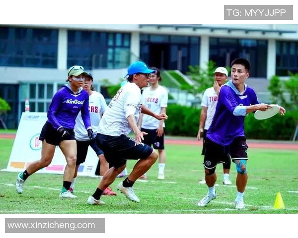 飞盘盛宴:深入了解杭州飞盘队的团队协作与竞技精神MBA 飞盘盛宴:深入了解杭州飞盘队的团队协作与竞技精神MBA