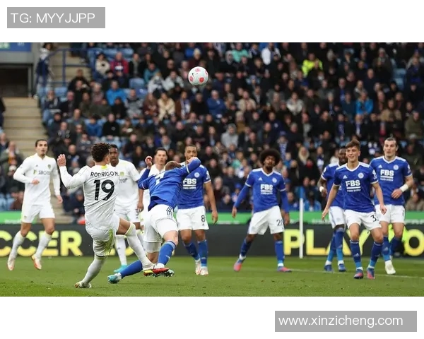 曼联与皇马在美国的精彩对决结果揭晓球迷热议比赛亮点与表现 曼联与皇马在美国的精彩对决结果揭晓球迷热议比赛亮点与表现