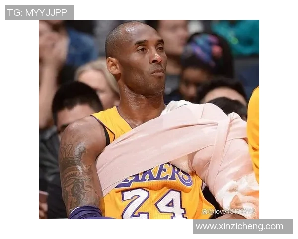 科比与小球迷的篮球梦交汇瞬间,感动与热爱永存心间 科比与小球迷的篮球梦交汇瞬间,感动与热爱永存心间