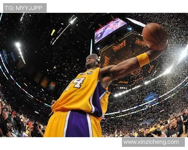 黄毛篮球明星的崛起与挑战：从街头到赛场的传奇之路